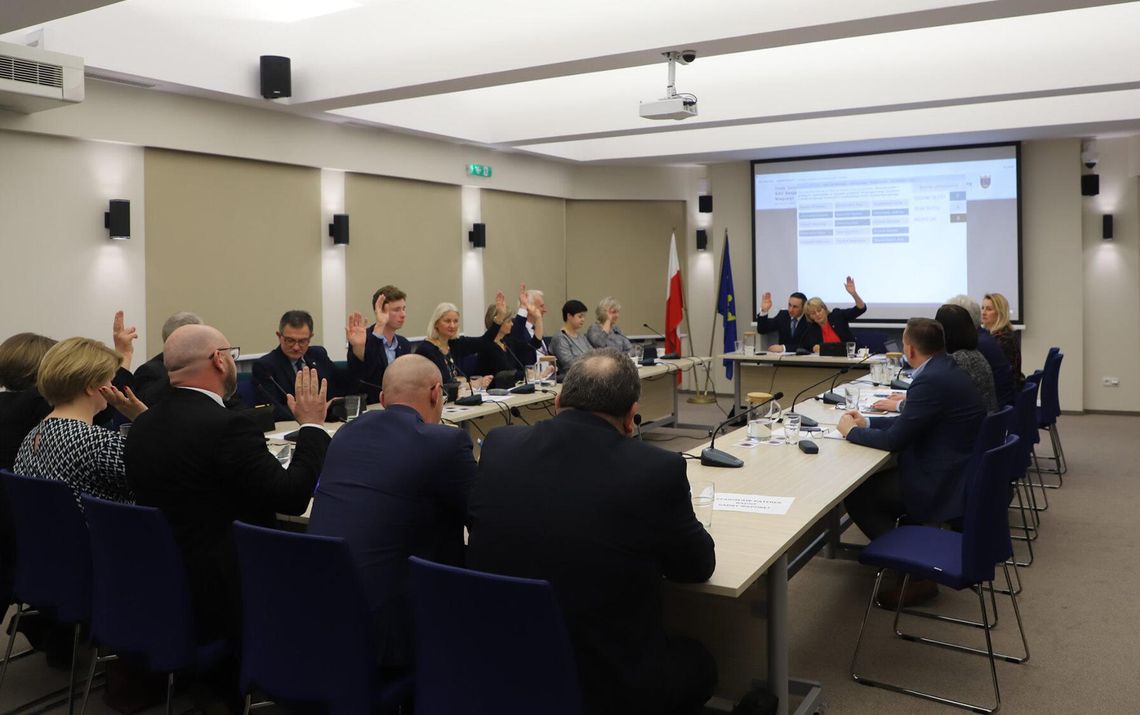 NIEPORĘT. Nadzwyczajna Sesja Rady Gminy ws. Centralnego Portu Komunikacyjnego NIEPORĘT. Nadzwyczajna Sesja Rady Gminy ws. Centralnego Portu Komunikacyjnego