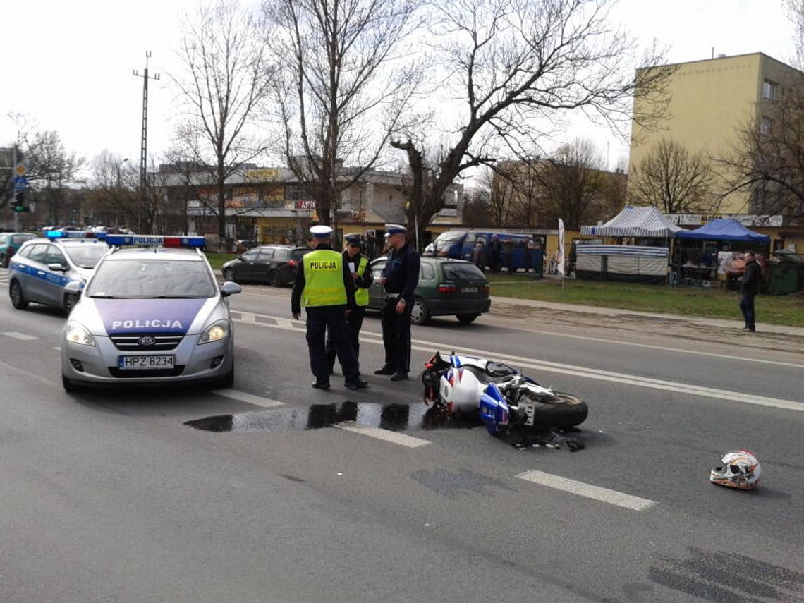 NIEPORĘT.  Nie ustąpił pierwszeństwa. Motocyklista w szpitalu