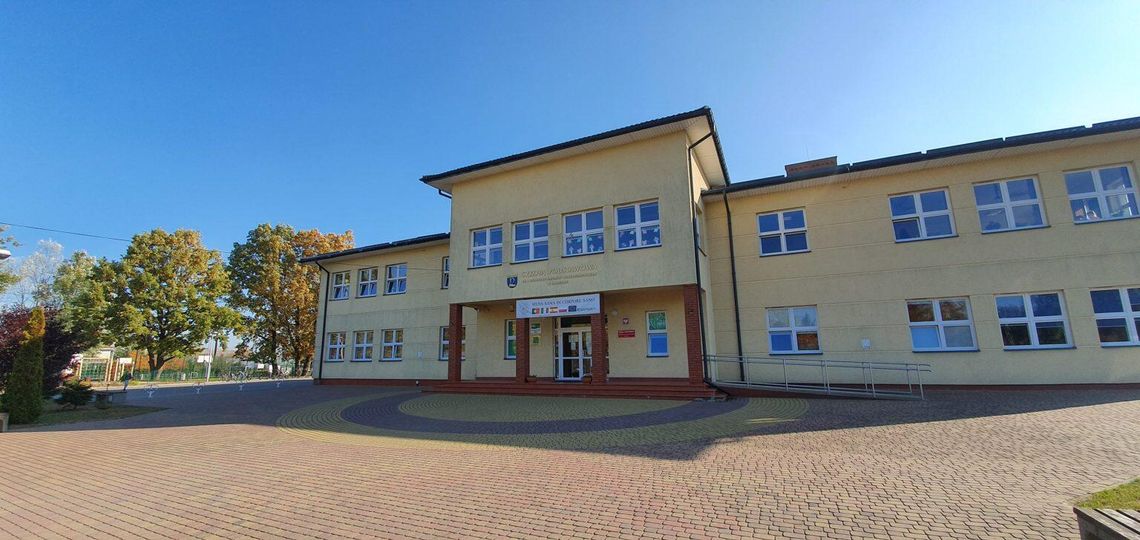 NIEPORĘT. Organizacja pracy szkół po 24 maja