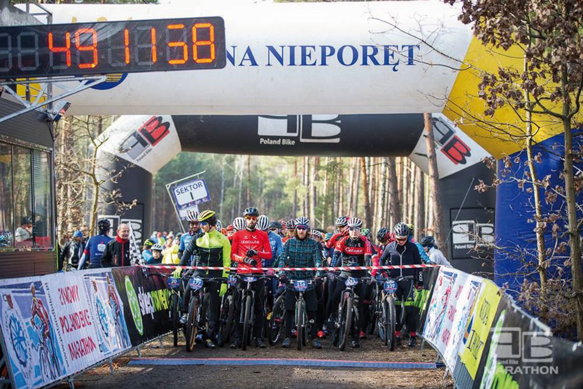 NIEPORĘT. Rozgrzewka przed latem - Inauguracja Zimowego Poland Bike Marathon