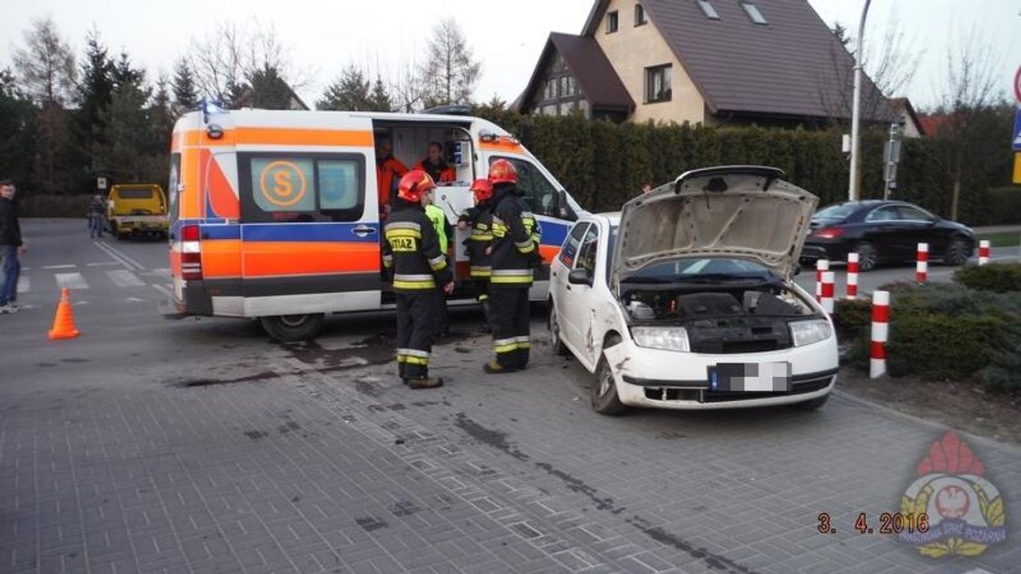 NIEPORĘT. Wypadek na Izabelińskiej NIEPORĘT. Wypadek na Izabelińskiej