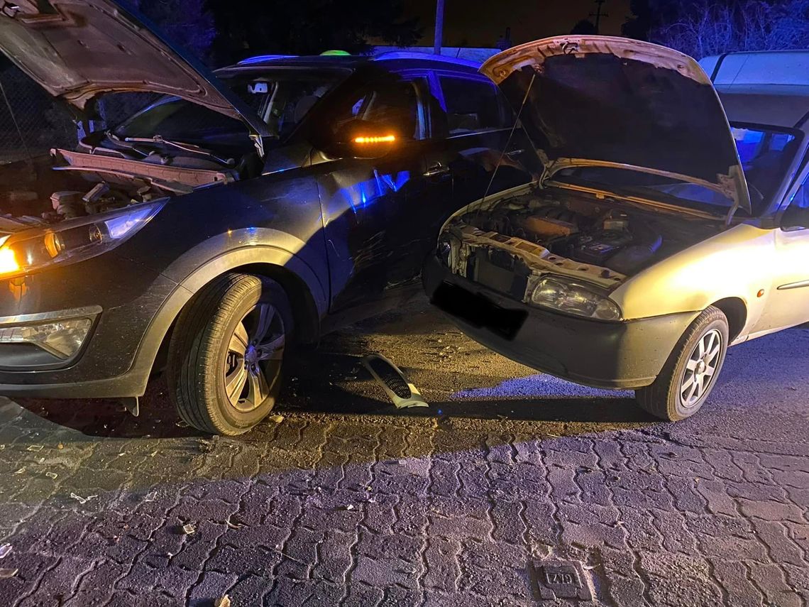 NIEPORĘT. Zderzenie dwóch aut na Wolskiej