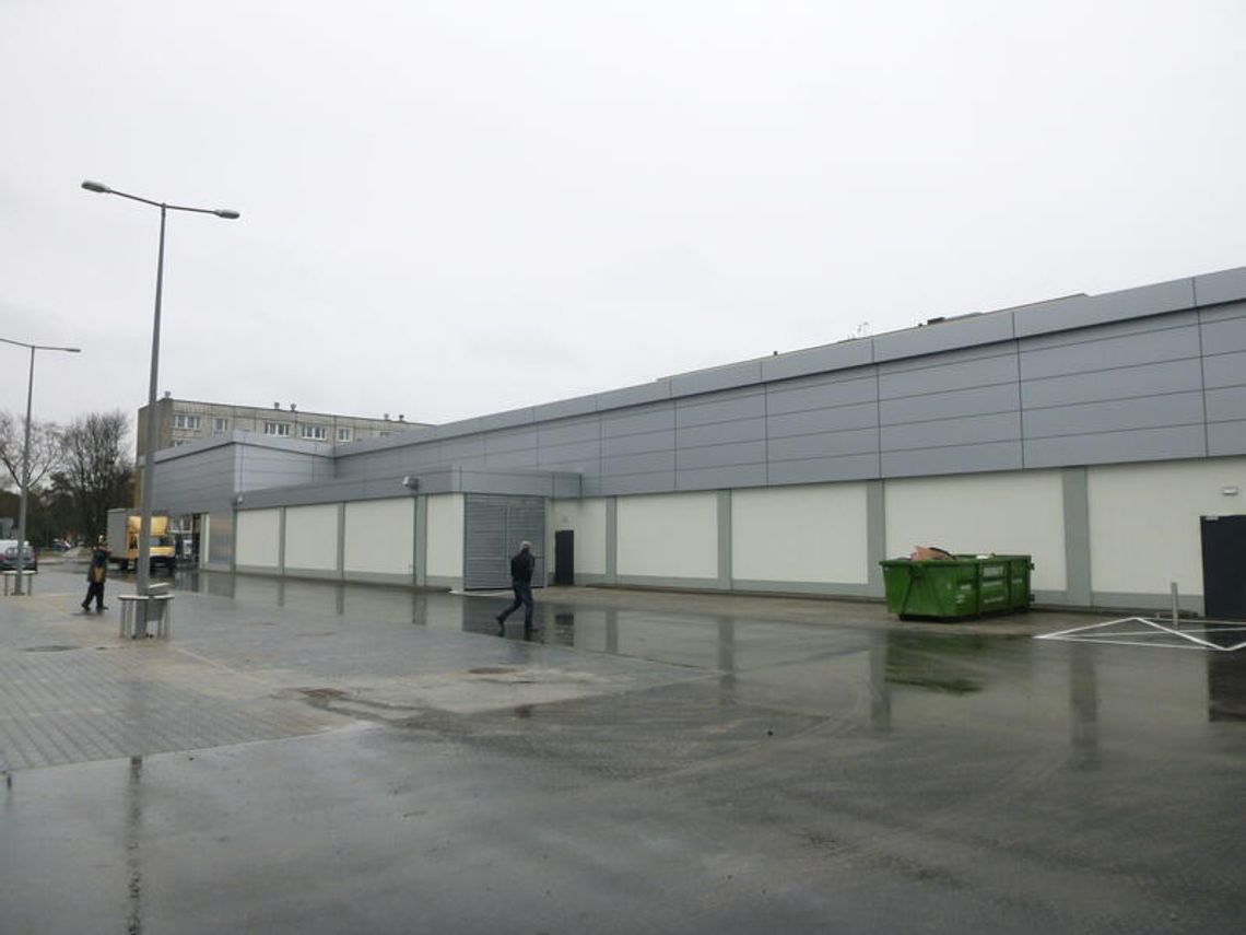 OD CZYTELNIKÓW. Blaszak w centrum miasta