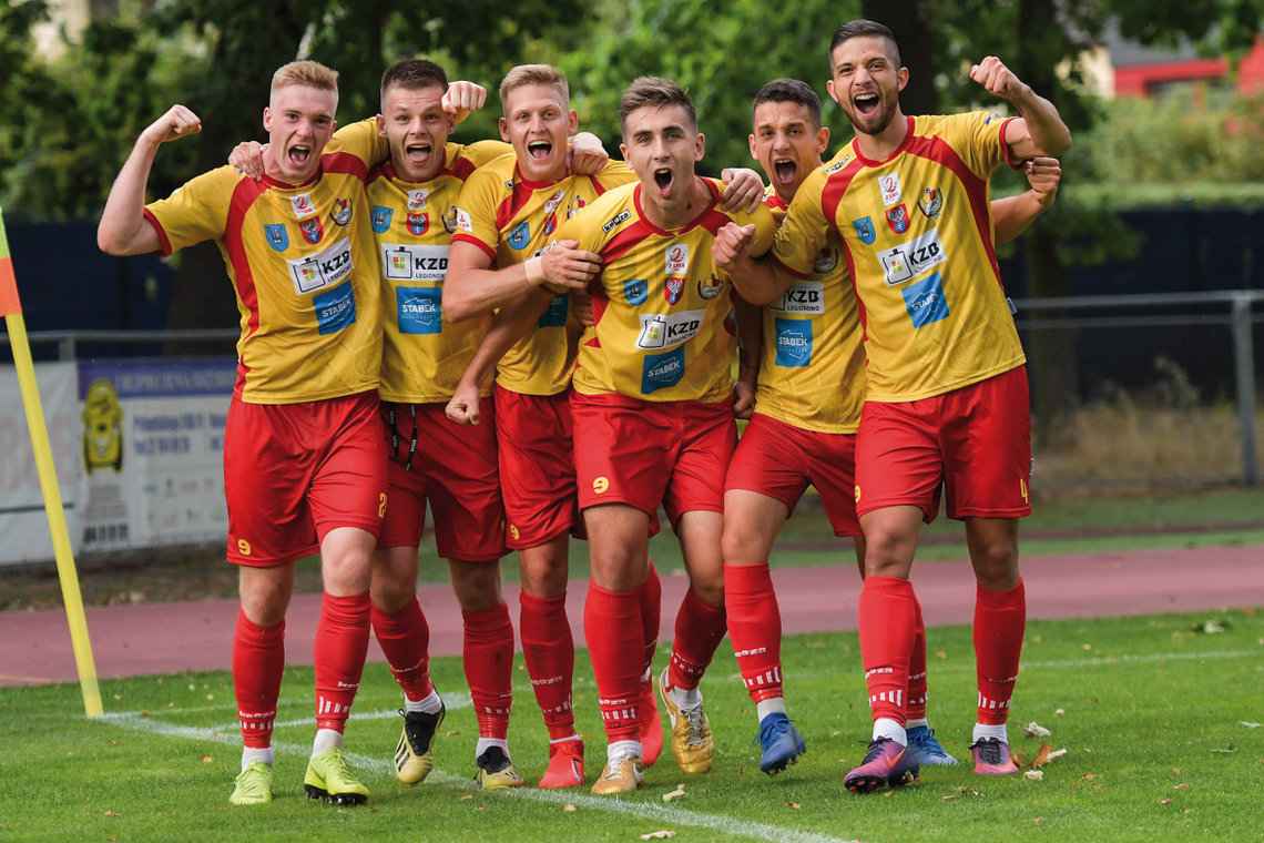 PIŁKA NOŻNA. Inauguracja za trzy! Legionovia – Skra Częstochowa 2-0 (1-0)