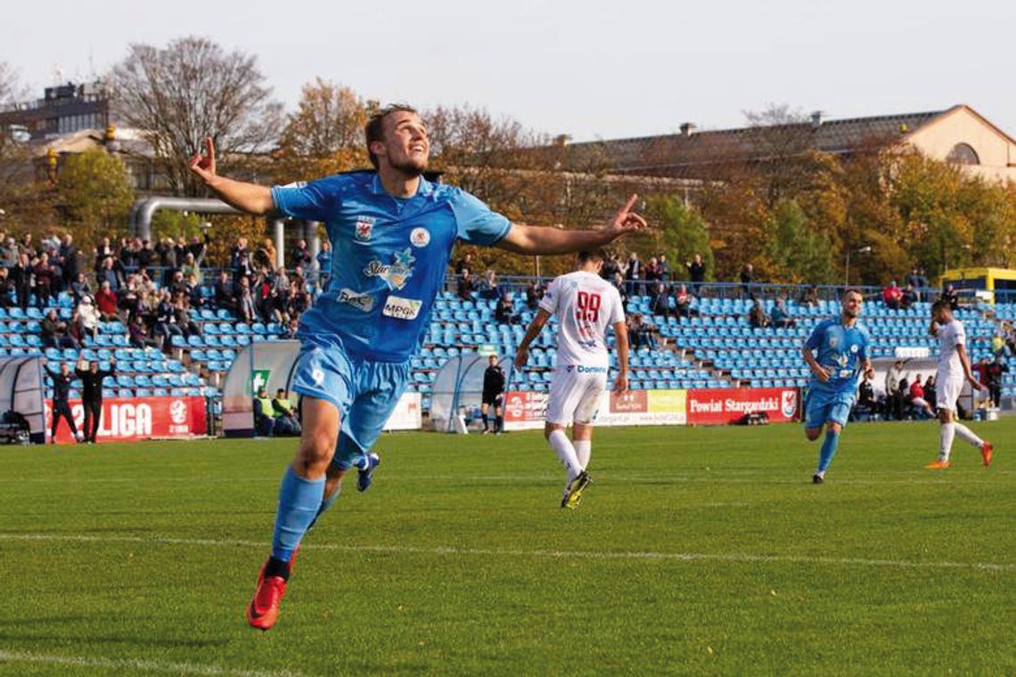 PIŁKA NOŻNA. Jedenaste. Błękitni Stargard – Legionovia 2-1(1-0)