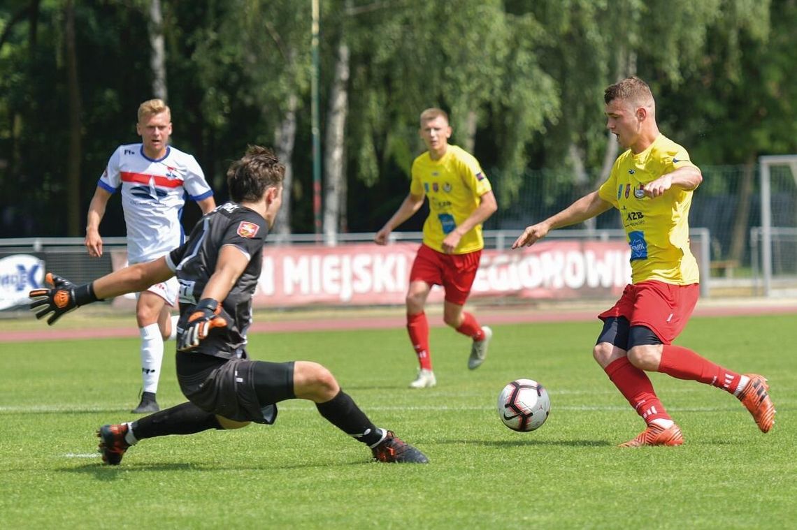 PIŁKA NOŻNA. Jeszcze dwa - Legionovia – Sokół Ostróda 6-0 (3-0)