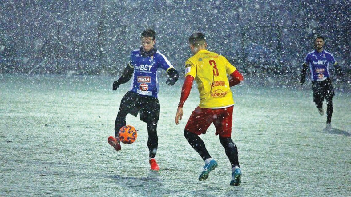 PIŁKA NOŻNA. Kolejne sparingi. Porażka i zwycięstwo