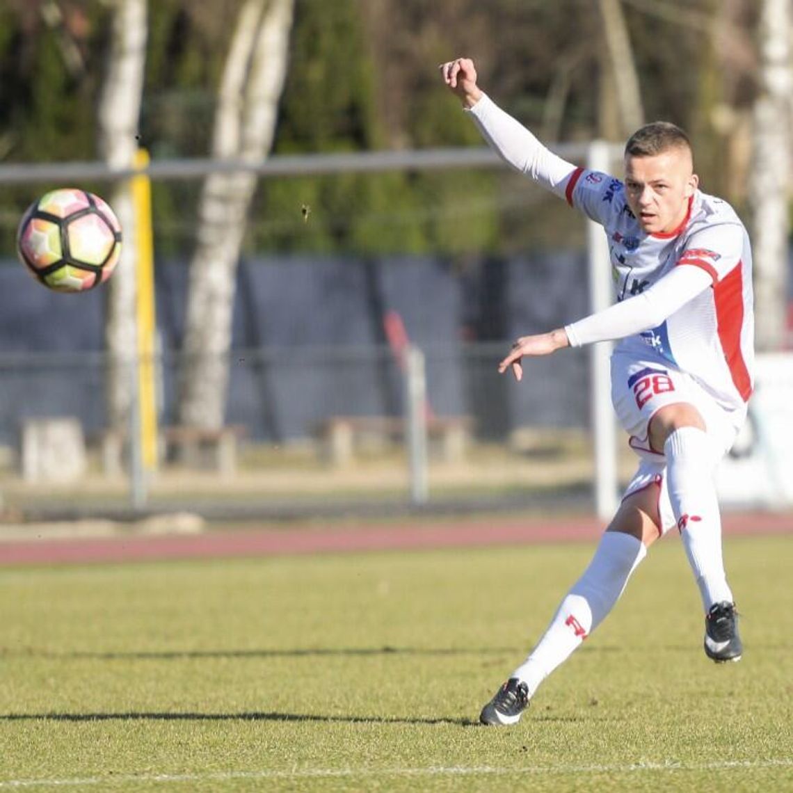 PIŁKA NOŻNA. Konrad za trzy -  Legia II Warszawa - Legionovia 0-1 (0-0)