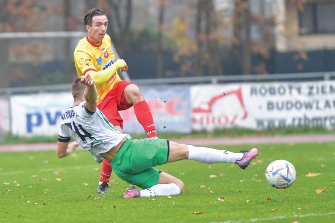 PIŁKA NOŻNA. Mizeria byłego lidera. Legionovia – Mławianka 1-2(0-0)