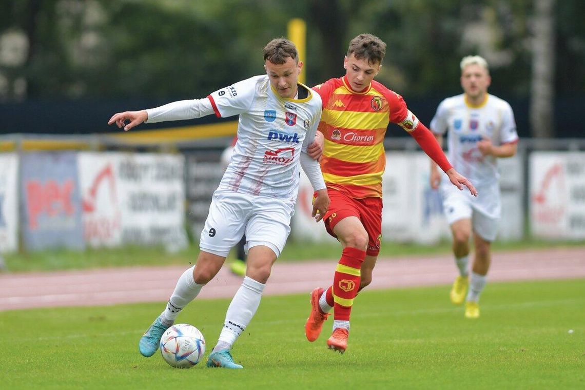 PIŁKA NOŻNA. Piąta wygrana. Legionovia – Jagiellonia II Białystok 4-1(3-0)