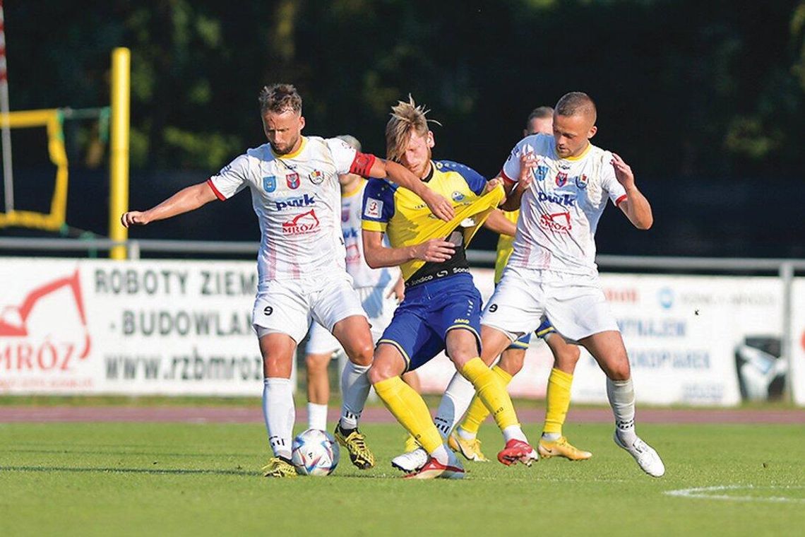 PIŁKA NOŻNA. Po golu, po punkcie. Pogoń Grodzisk Mazowiecki – Legionovia 1-1(1-0)