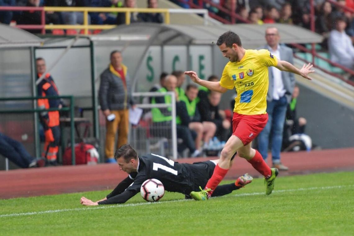 PIŁKA NOŻNA. Podliński za trzy - Legionovia – Polonia Warszawa 1-0 (1-0)