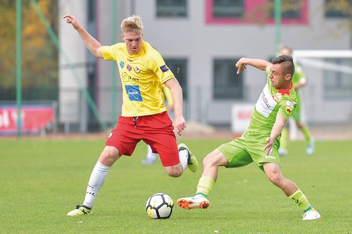 PIŁKA NOŻNA. Skuteczność na szóstkę! - Lechia Tomaszów Mazowiecki – Legionovia 1-6 (0-4)
