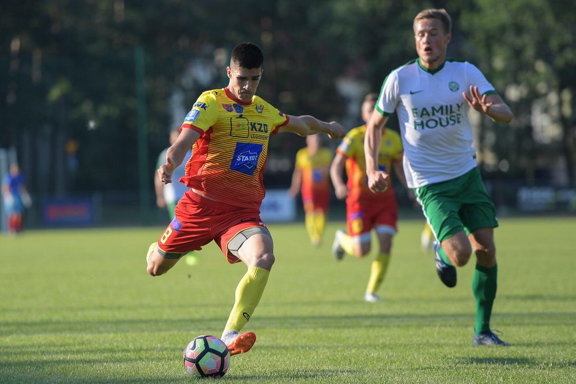 PIŁKA NOŻNA. Trzeci mecz, trzecia porażka -Wisła Puławy – Legionovia 2-1 (2-1)