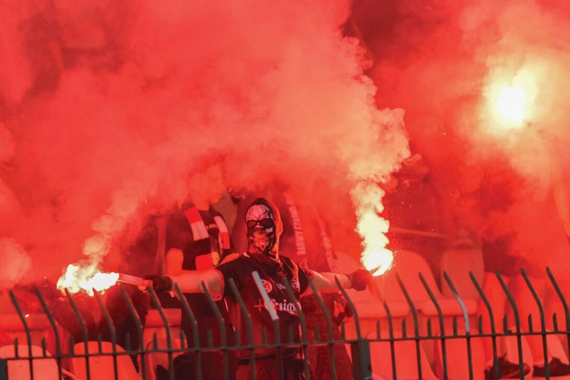 PIŁKA NOŻNA. Zamiana miejsc! Polonia Warszawa – Legionovia 3-2 (0-1)