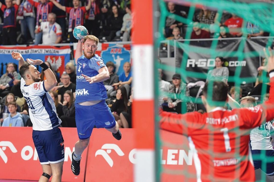 PIŁKA RĘCZNA. Azoty Puławy pokonane!!! KPR Legionowo – Azoty Puławy 41:39 (19:17)