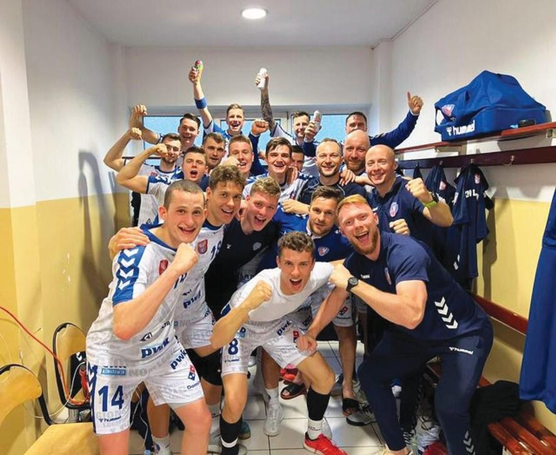PIŁKA RĘCZNA. Drugi na mecie. Osiemnaste zwycięstwo KPR Legionowo