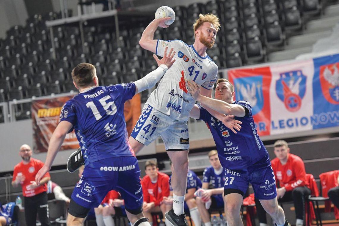 PIŁKA RĘCZNA. Lider wygrał z outsiderem. KPR Legionowo – Warmia Energa Olsztyn 32-23(17-11)