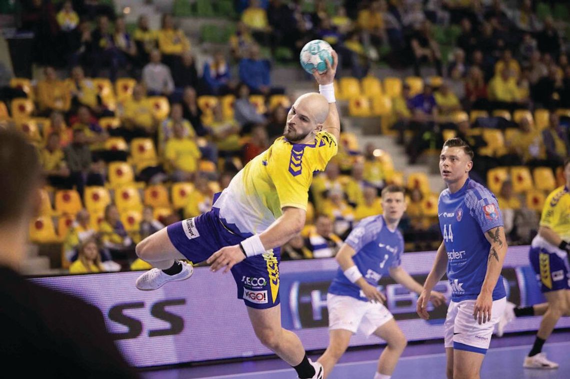 PIŁKA RĘCZNA. Postawili się mistrzowi! Industria Kielce -Zepter KPR Legionowo 39-32 (18-12)