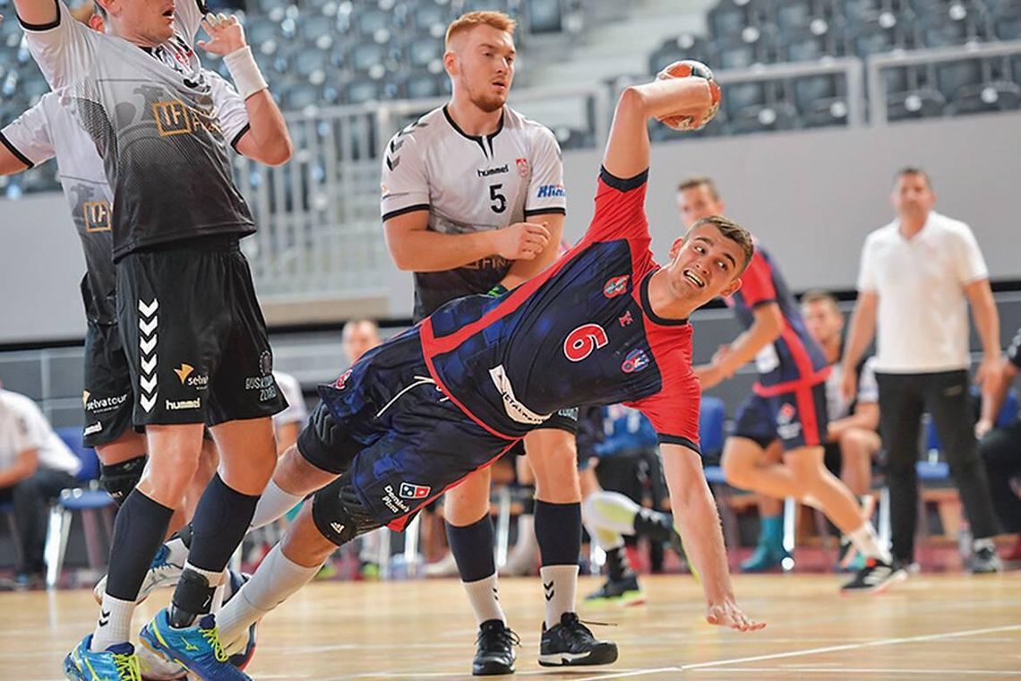 PIŁKA RĘCZNA. Zaczęli od zwycięstwa. KPR Legionowo – AZS UJK Kielce 33-31(18-19)