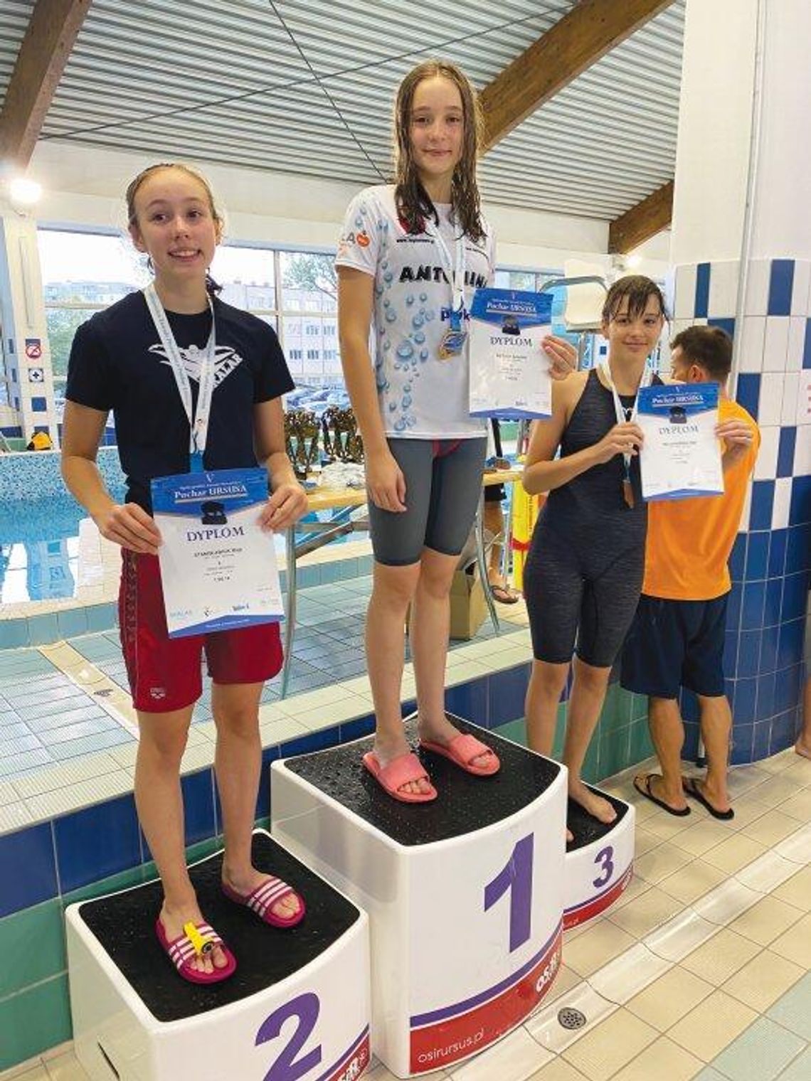 PLYWANIE. Dwa razy Antonina. Grand Prix Ursusa