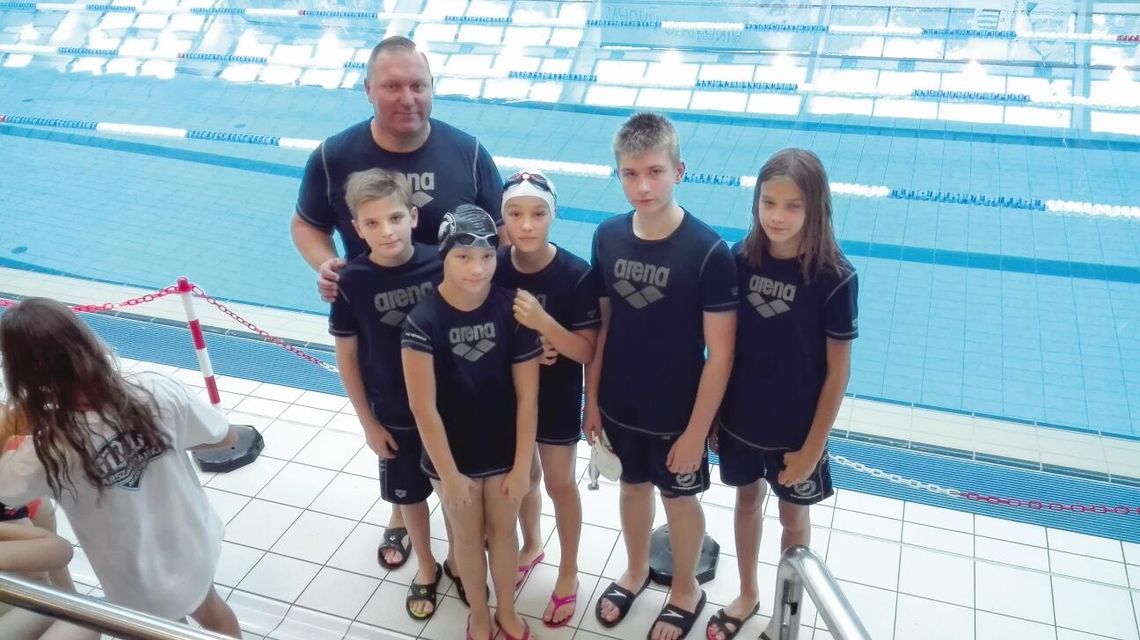 PŁYWANIE. „Fala” z medalami, „Delfin” z rekordami - II Festiwal Sprinterski w stolicy