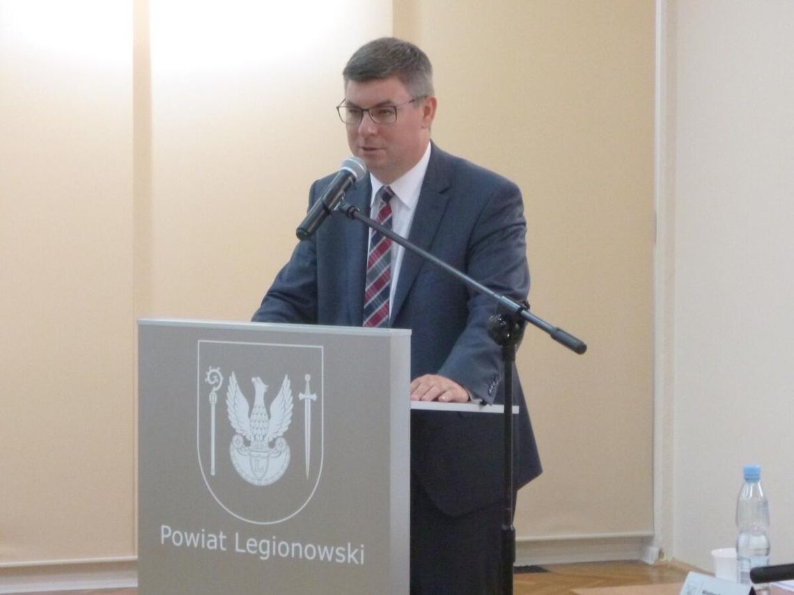 POWIAT. Potrzebujemy silnego posła POWIAT. Potrzebujemy silnego posła
