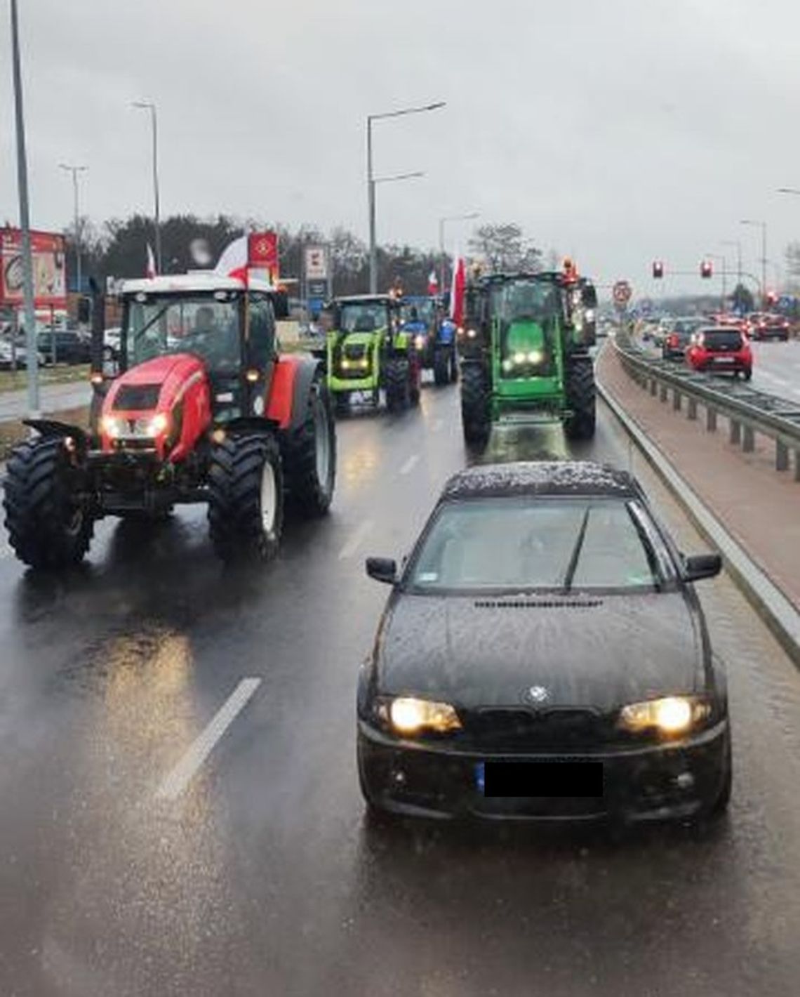 Protesty przeciwko ZIELONEMU - DZIWIĘ SIĘ...