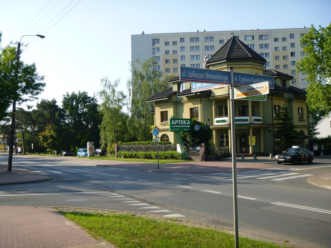 Przebudowa dwóch głównych ulic i ronda oraz nowe światła Przebudowa dwóch głównych ulic i ronda oraz nowe światła
