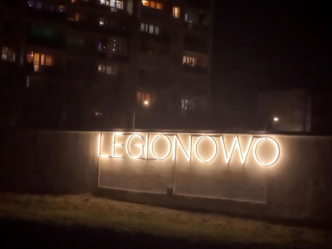 Reklama „Legionowa” na garażach? Reklama „Legionowa” na garażach?