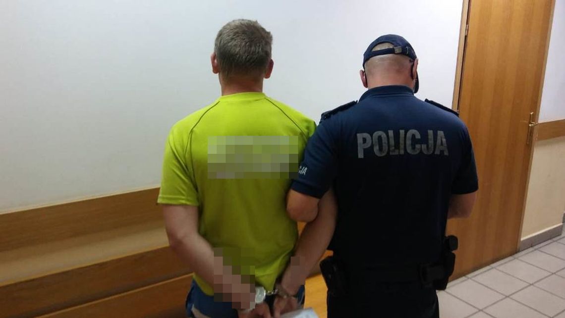 SEROCK. 16-latek ze starszym kolegą dokonali rozboju