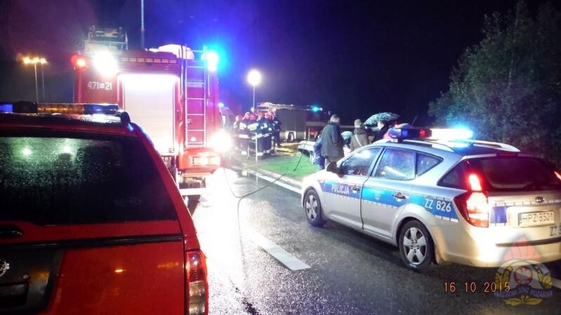 SEROCK. Bus pasażerski wypadł z trasy