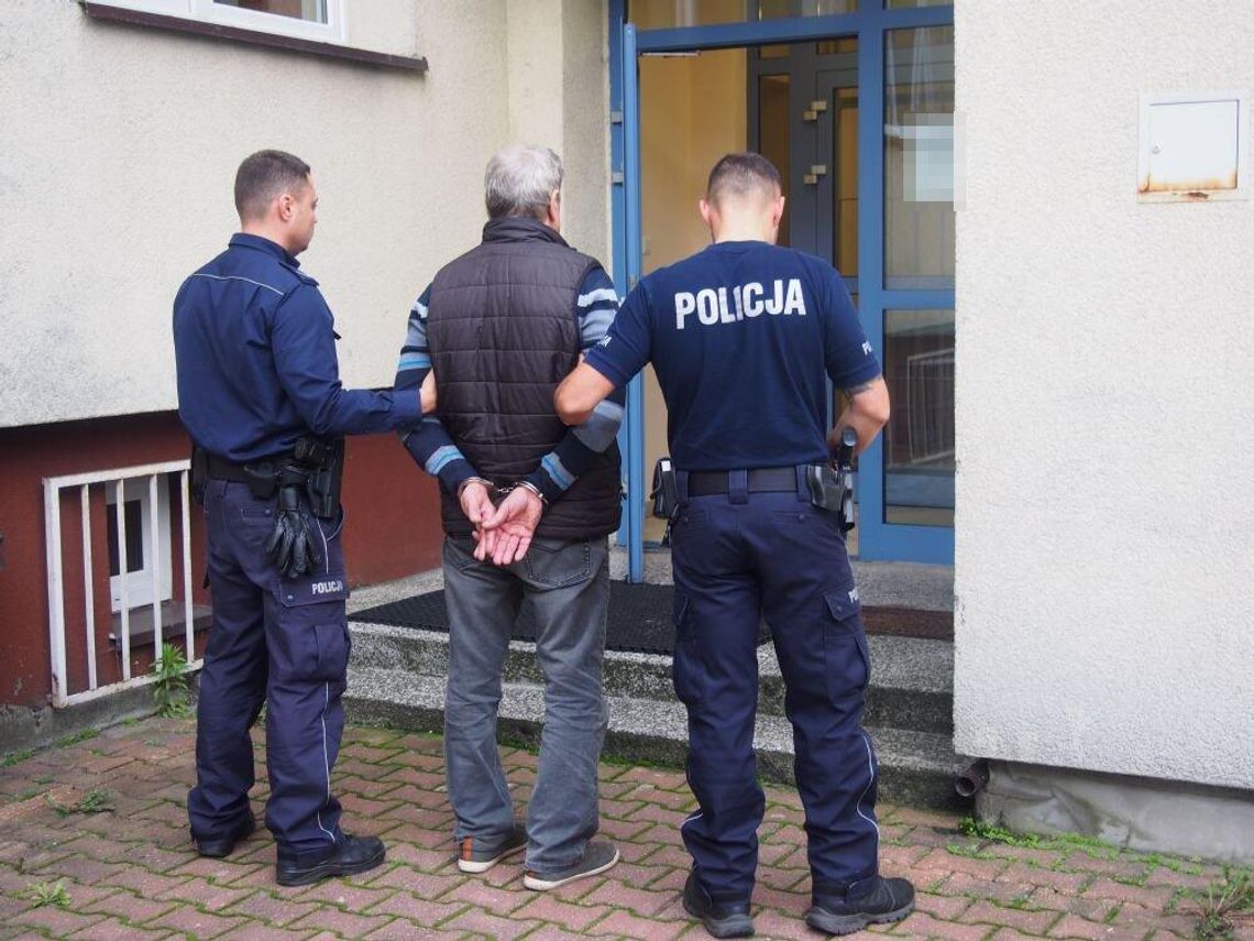 SEROCK. Kradli kable dla miedzi, policja zatrzymała 4 osoby SEROCK. Kradli kable dla miedzi, policja zatrzymała 4 osoby