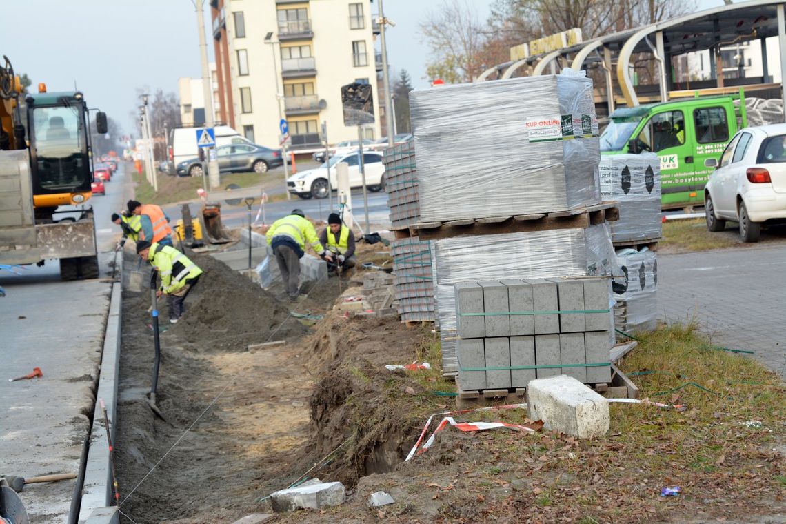 SEROCK/LEGIONOWO. Przystankowy lifting