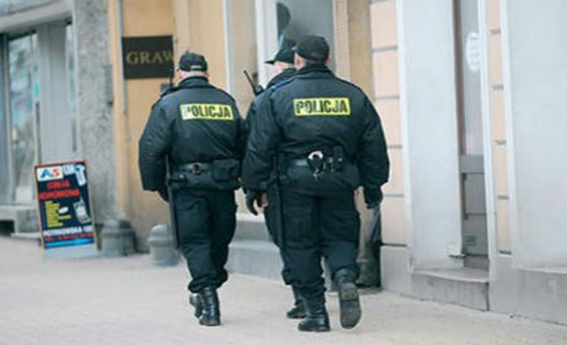 SEROCK. Najpierw wzywała pomocy, a później zaatakowała