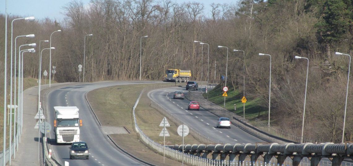 SEROCK/ZEGRZE. Śmiertelnie niebezpieczny zakręt w Zegrzu SEROCK/ZEGRZE. Śmiertelnie niebezpieczny zakręt w Zegrzu
