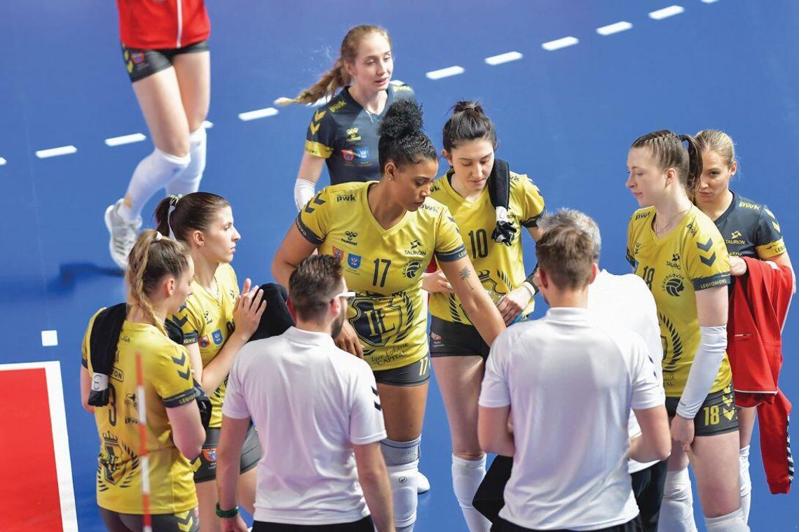 SIATKÓWKA. Będzie trzeci mecz. 1:1 w walce o półfinał