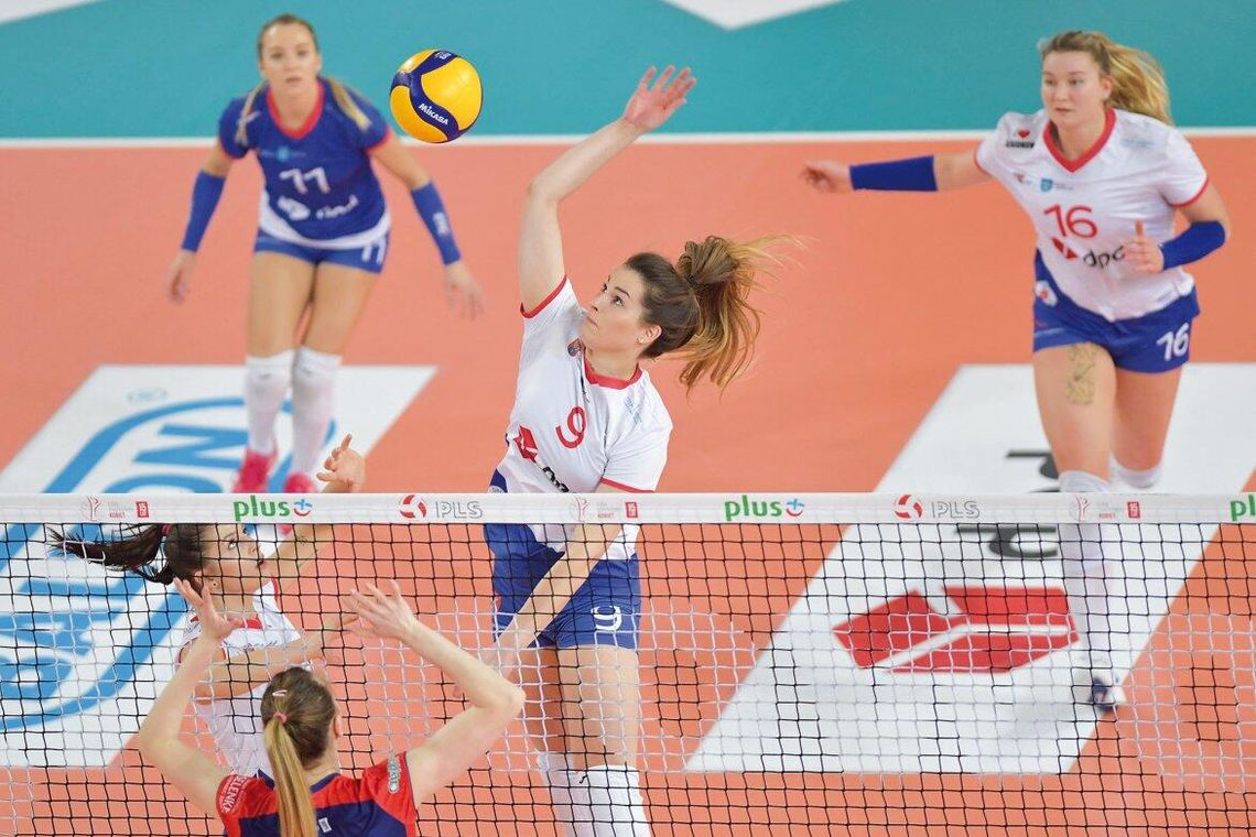 SIATKÓWKA. Jednak czwarte. 3:2 i 3:0 DPD Legionovii