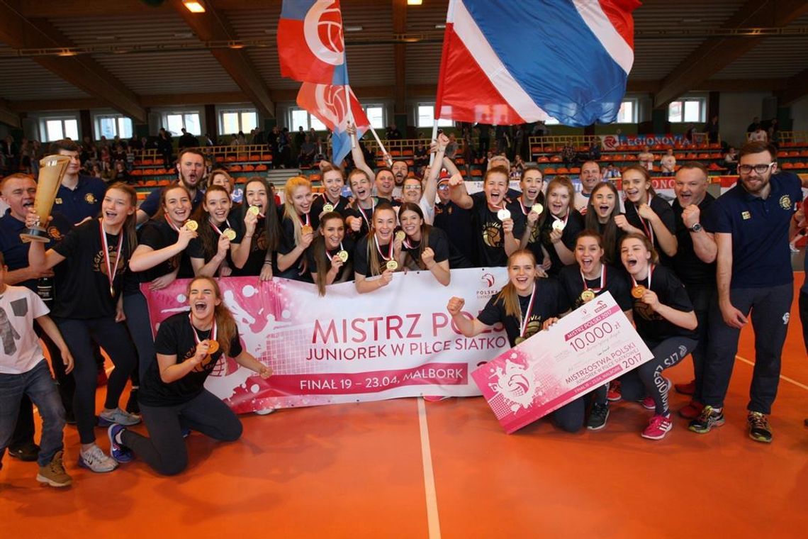SIATKÓWKA. Juniorki mistrzyniami Polski!
