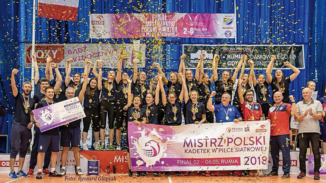 SIATKÓWKA. Korona po raz czwarty! - Kadetki LTS Legionovia jak juniorki