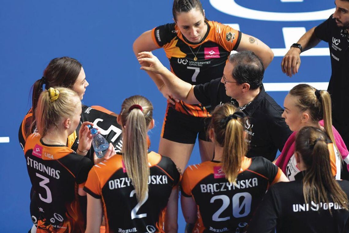 SIATKÓWKA. Miłe złego początki. IŁCapital Legionovia – UNI Opole 2:3