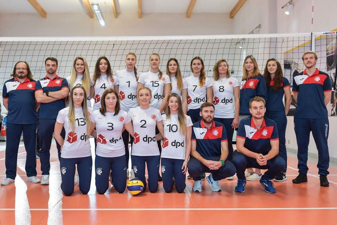SIATKÓWKA. Nietypowa prezentacja - DPD Legionovia Legionowo