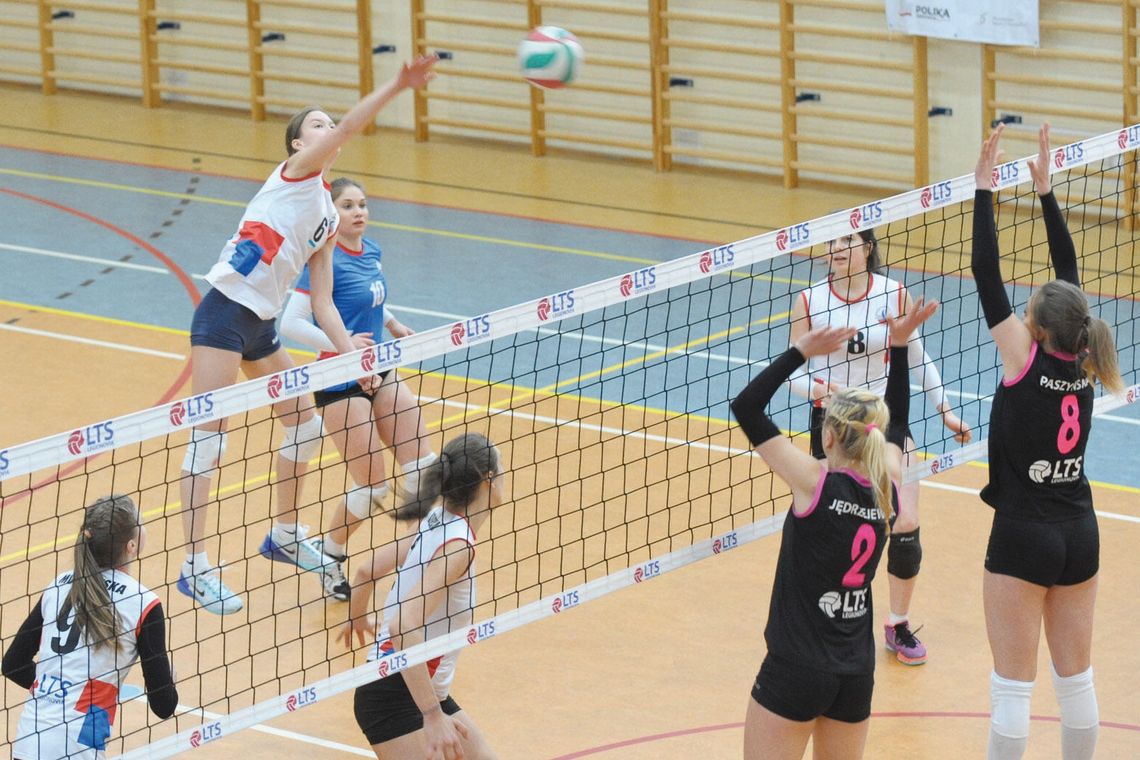SIATKÓWKA. Pod nasze dyktando