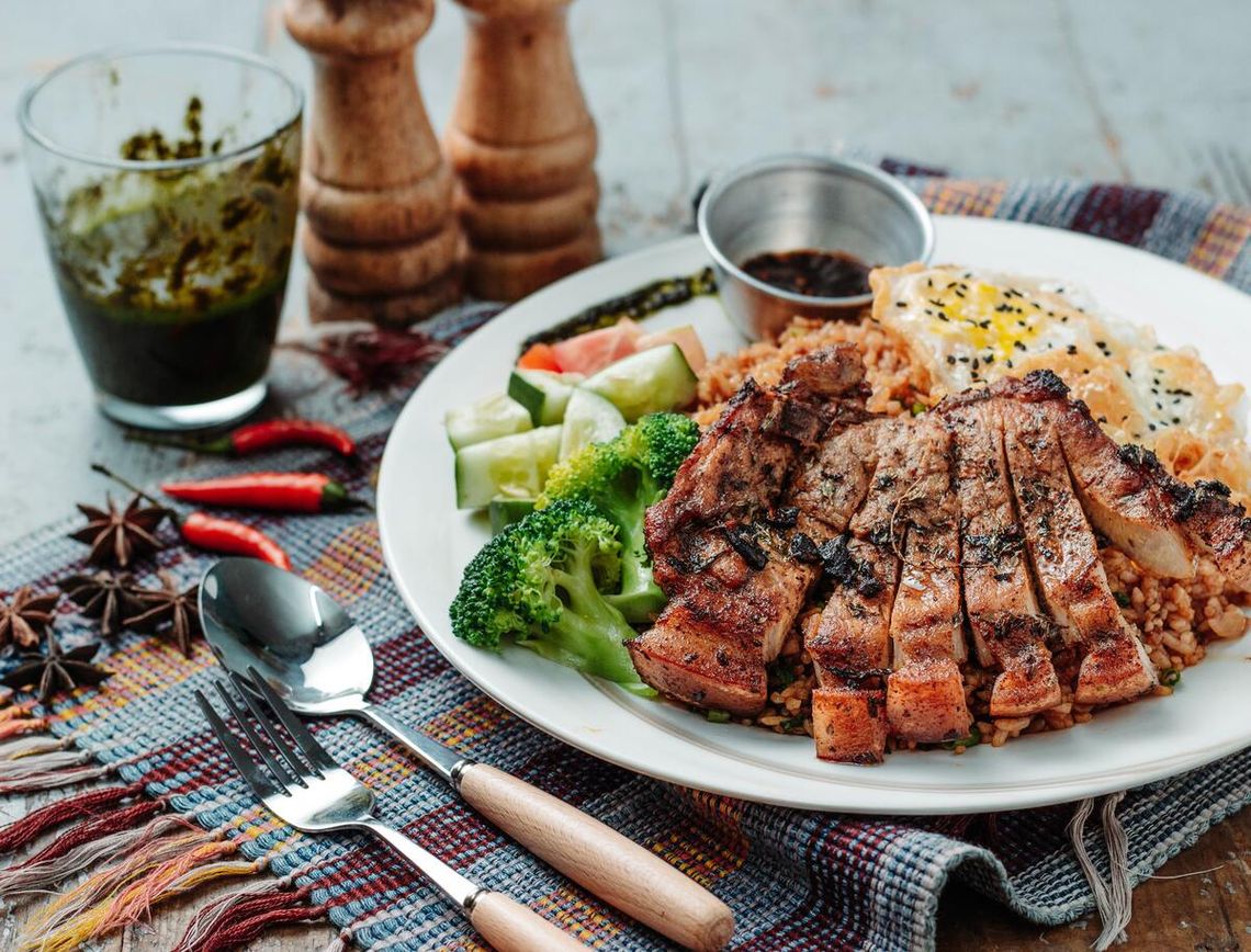 Smaczny i zdrowy catering dietetyczny. Dlaczego warto zdecydować się na dietę pudełkową z dostawą?