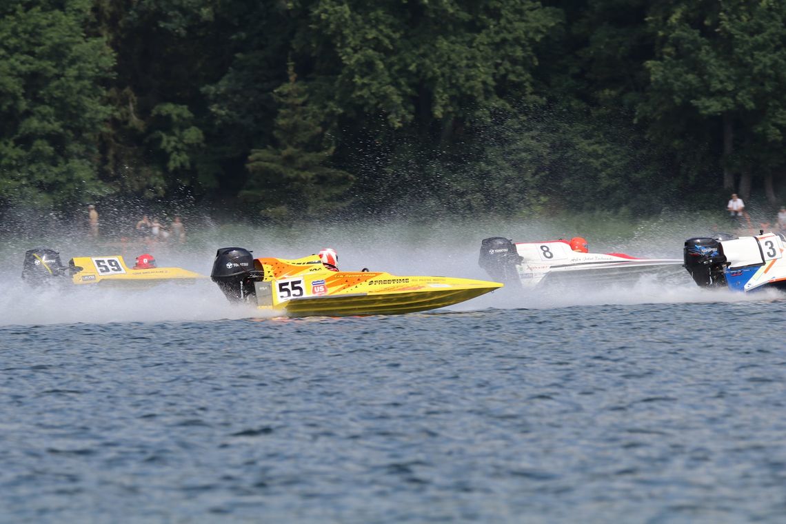 SPORT. Jakub Rochnowski w czołówce światowych motorowodniaków
