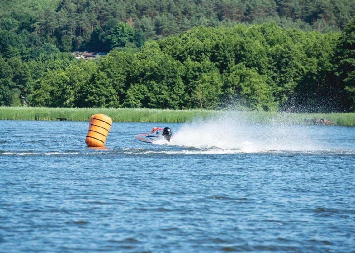 SPORTY MOTOROWODNE. Kolejny sukces Jakuba. Chotomowianin w Chodzieży