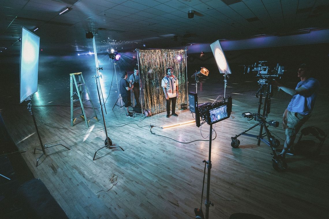 Studio filmowe jako partner strategiczny w długofalowej komunikacji marki Studio filmowe jako partner strategiczny w długofalowej komunikacji marki