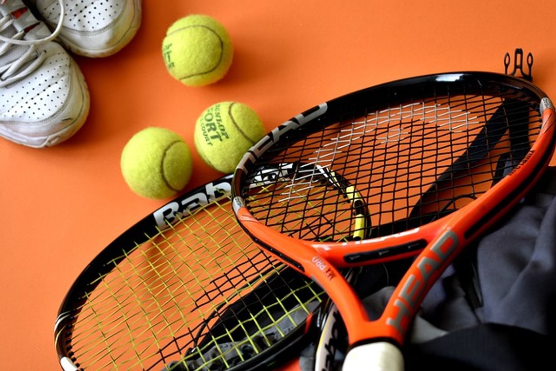 Tenis na wyciągnięcie ręki - informacje online w Twoim domu Tenis na wyciągnięcie ręki - informacje online w Twoim domu
