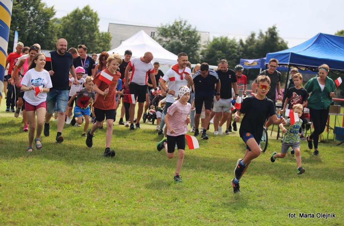 Ultramaraton Powstańca: 63 kilometry pamięci i sportowej solidarności