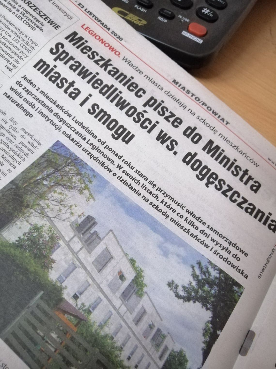 W NAJNOWSZYM NUMERZE: "Wypie..lać z tymi blokami" W NAJNOWSZYM NUMERZE: "Wypie..lać z tymi blokami"